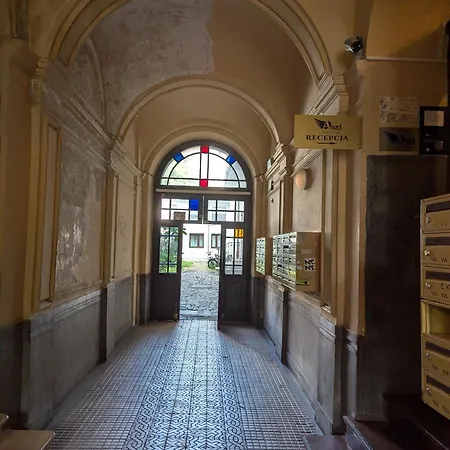 Cozy Apt, Near Wawel Castle Appartement Krakau